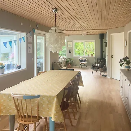 Semesterbostad The Peaceful Haven Near Liseleje